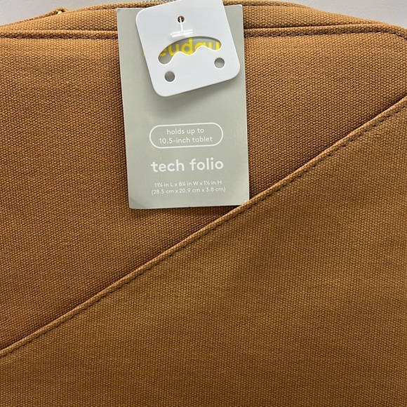 Tech Folio Travel Tablet Zip Cover Case NWT - Picture 3 of 6